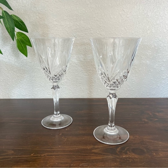 Cristal de Flandre Set of 2 Wine Crystal Stemware Salzburg Pattern Clear Glass - Picture 1 of 8